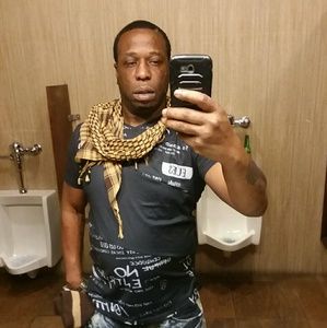 Meet your Posher, Mark